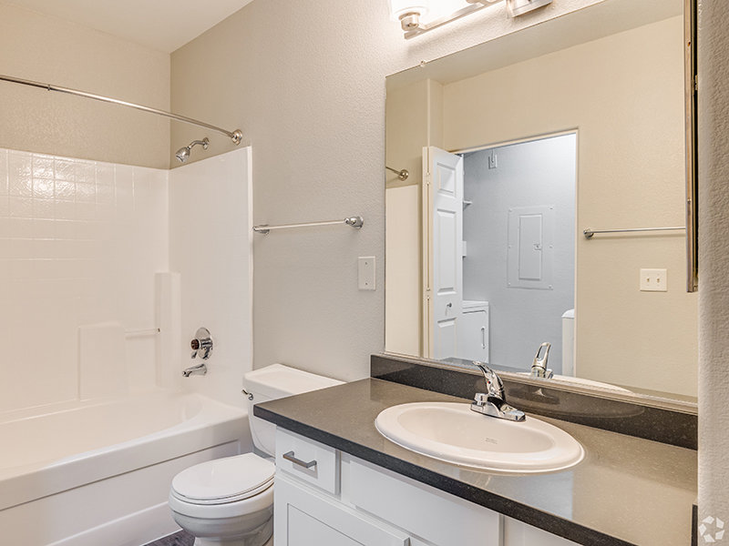 Bathroom | Allegro Luxury Apartments