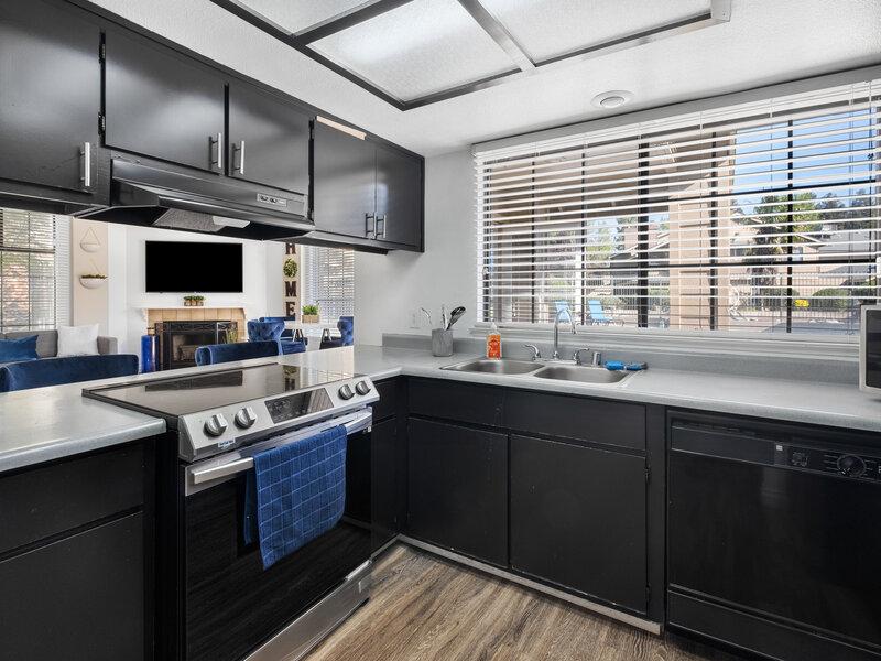 Kitchen | The Springs Apartments in Fresno, CA