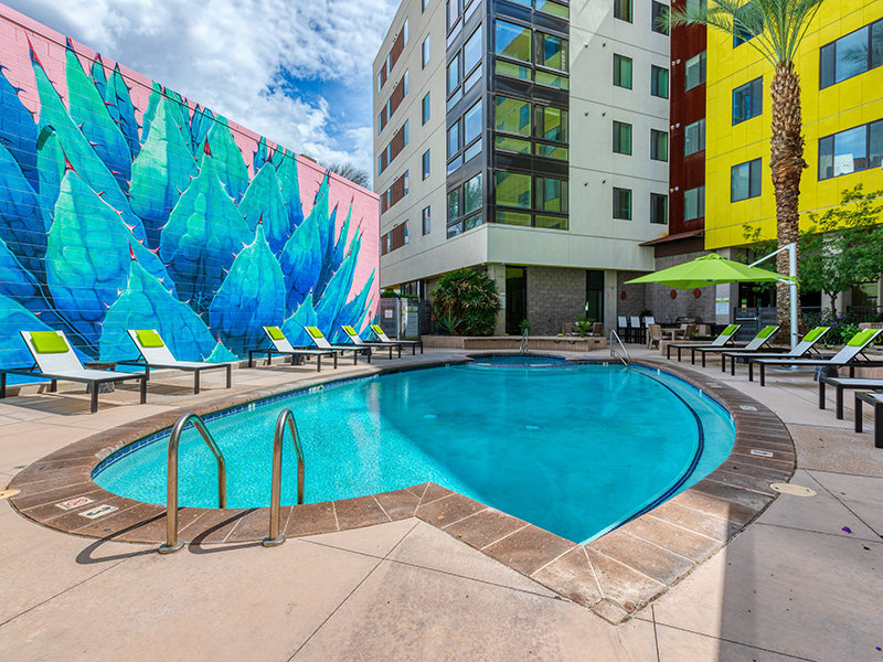 Apartments with a Pool | Agave 350