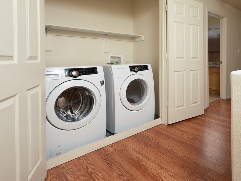 Washer/Dryer | Zia Townhomes