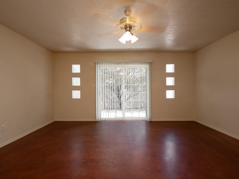 Spacious Room with Ceiling Fan | Zia Townhomes