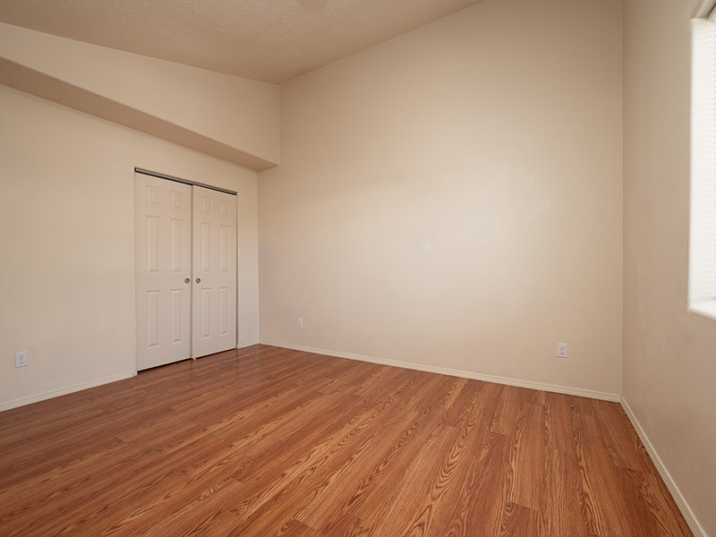 Large Room | Zia Townhomes