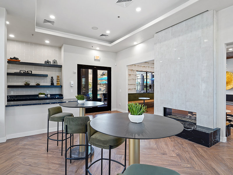 Community Area | Legacy Apartments at Dove Mountain