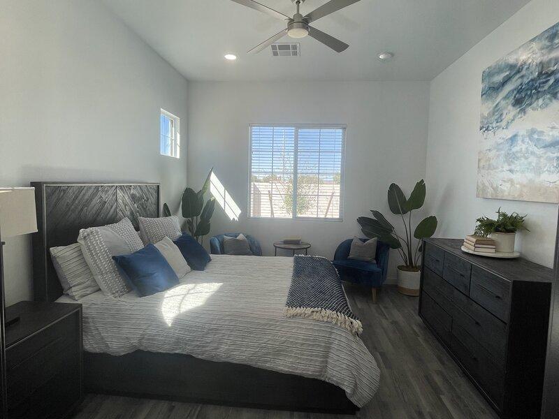 Bedroom with Ceiling Fan | Luna Bear 94 Apartments in Phoenix, AZ