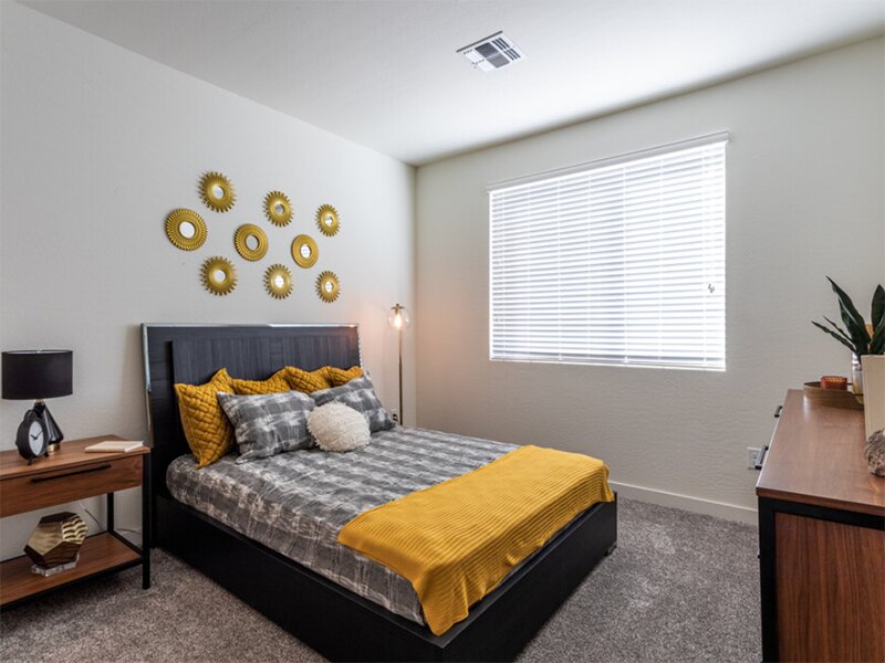 Bedroom | Urbana on 12th