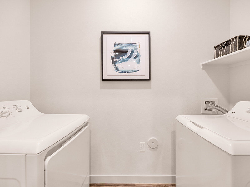 Laundry | Copper Falls Apartments in Glendale, AZ