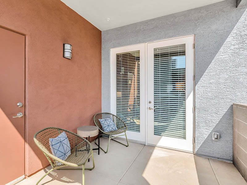 Patio | Copper Falls Apartments in Glendale, AZ