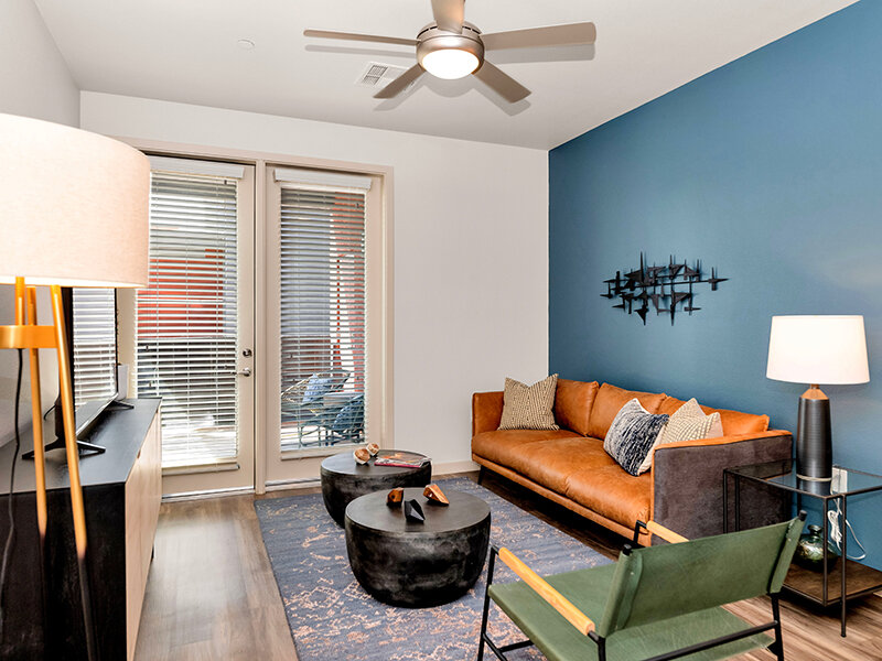 Front Room | Copper Falls Apartments in Glendale, AZ