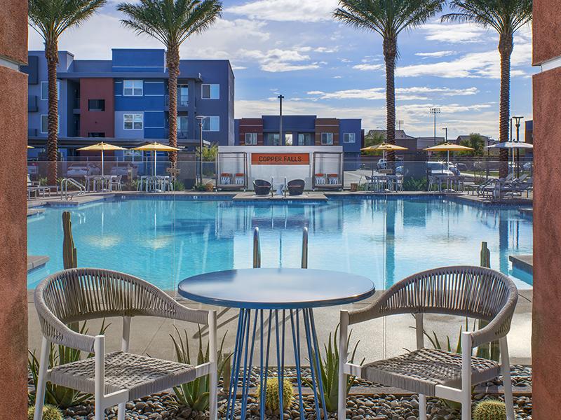 Swimming Pool | Copper Falls Apartments in Glendale, AZ