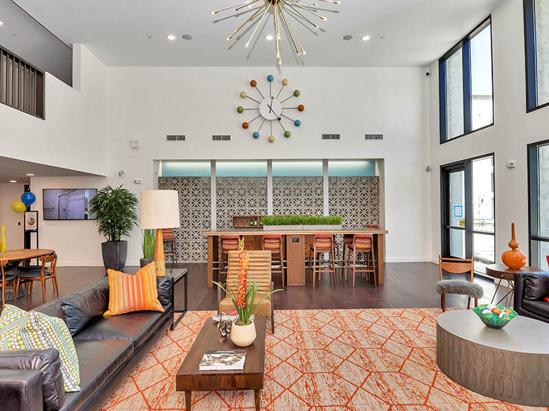 Clubhouse Seating Area | The Curve at Melrose Apartments in Phoenix, AZ