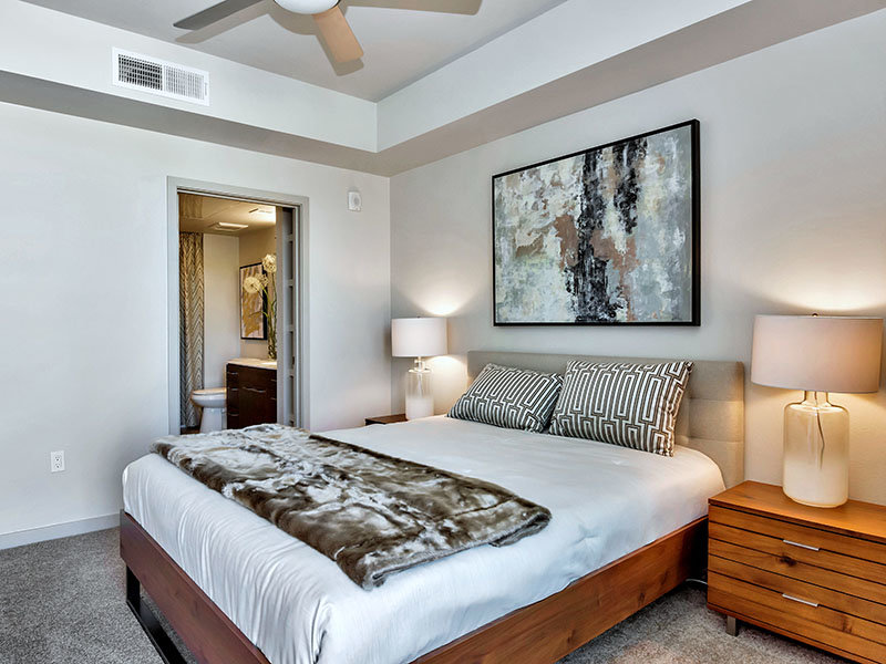 Bedroom | The Curve at Melrose Apartments in Phoenix, AZ