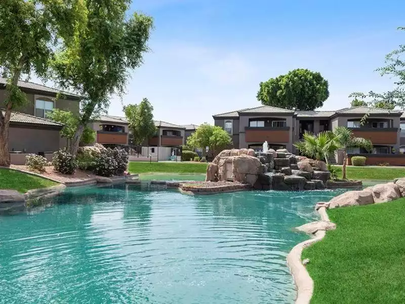 Pond | Luxe at Ocotillo Apartments in Chandler, AZ