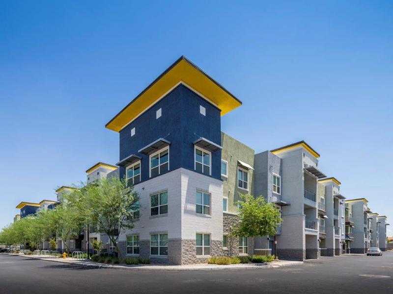 Building Exterior | Skye at McClintock Station Apartments in Tempe, AZ