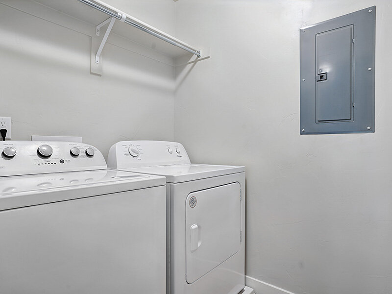 Washer & Dryer | The Ranches Townhomes in North Ogden, UT