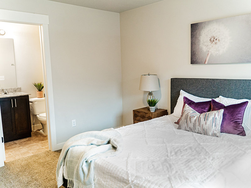 Bedroom with En Suite | The Ranches Townhomes