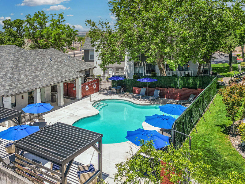 Pool | Telegraph Hill