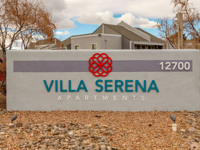 Monument Sign | Villa Serena