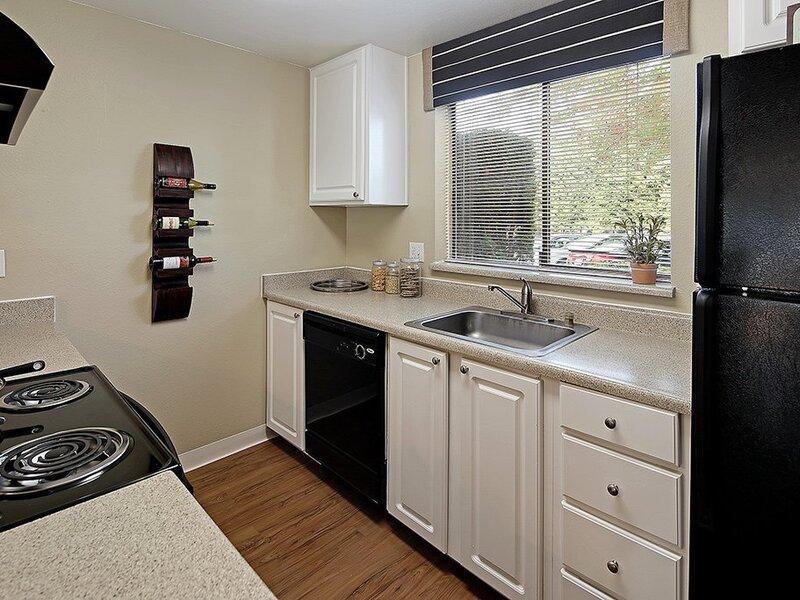 Fully Equipped Kitchen | Copper Ridge Albuquerque Apartments