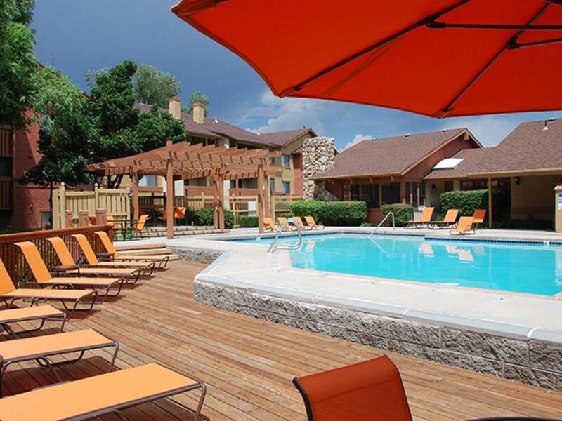 Pool and Seating