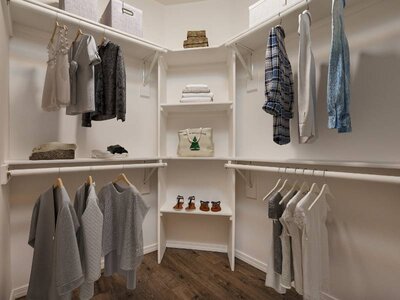 Staged Walk In Closet | Terra at Enchanted Hills