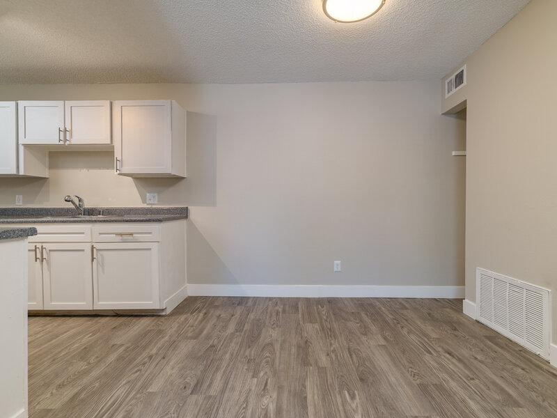 Dining Area | Tesota Midtown Albuquerque Apartments for Rent