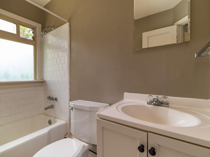Beautiful Bathroom | Marquee Village Apartments in Albuquerque, NM