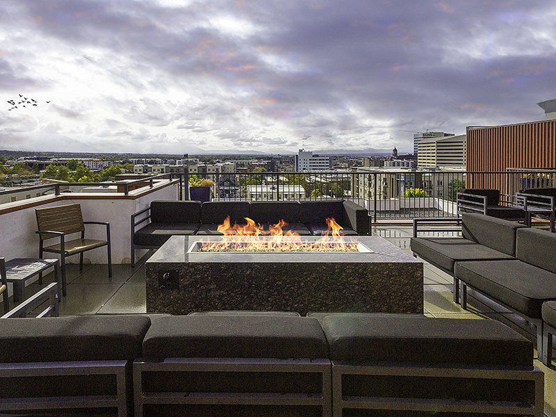 Rooftop Fire Pit | Lotus Apartments