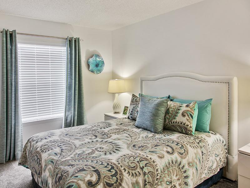 Spacious Bedroom | Inverness Lakes Apartments in Mobile, AL