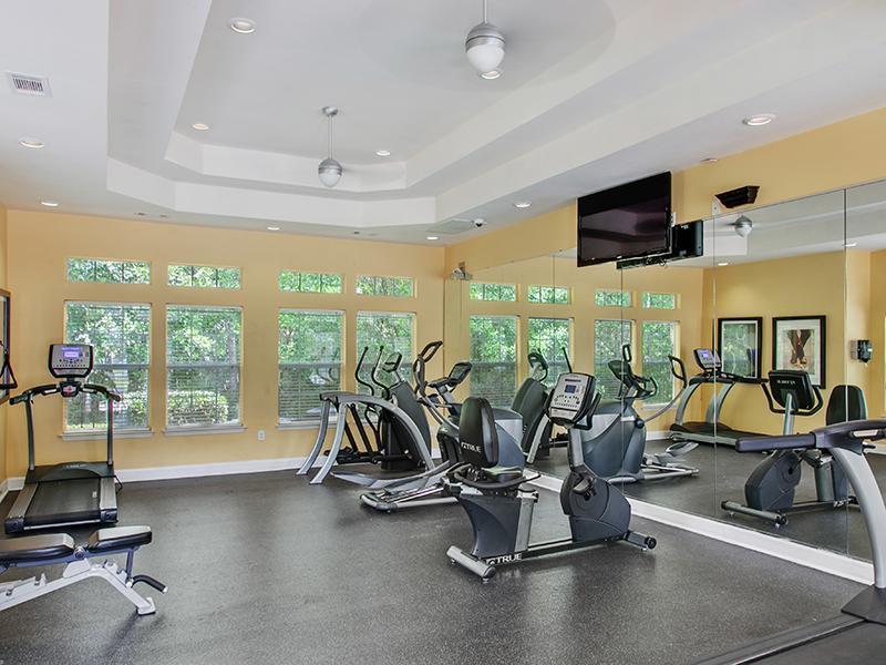 Fitness Center | Inverness Lakes Apartments in Mobile, AL