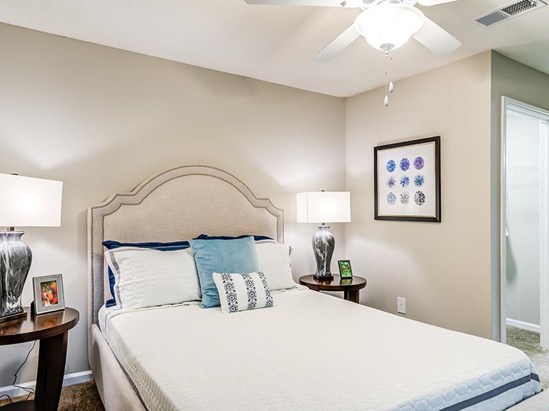 Bedroom with Ceiling Fan | Inverness Lakes Apartments in Mobile, AL