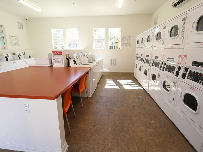 Community Laundry | The Arroyo at Baker Ranch