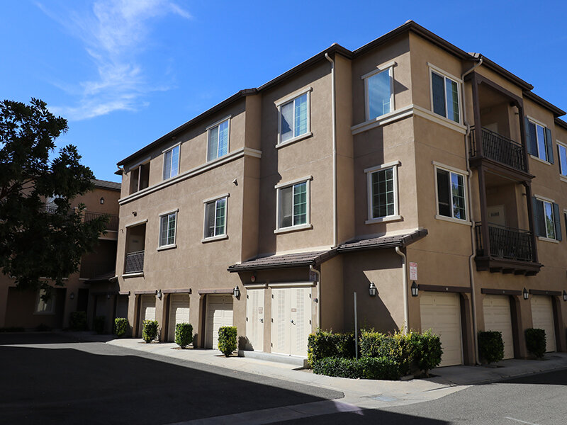 Apartments with Garages | The Arroyo at Baker Ranch