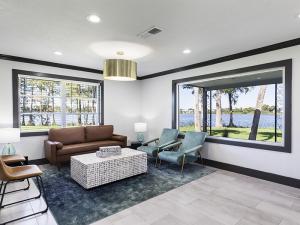 Interior Space | Lakeshore at East Mil
