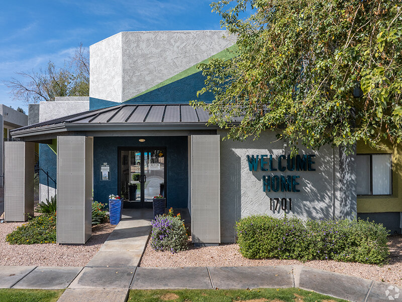 Apartment Building Entrance with Sidewalk | Emerson Square