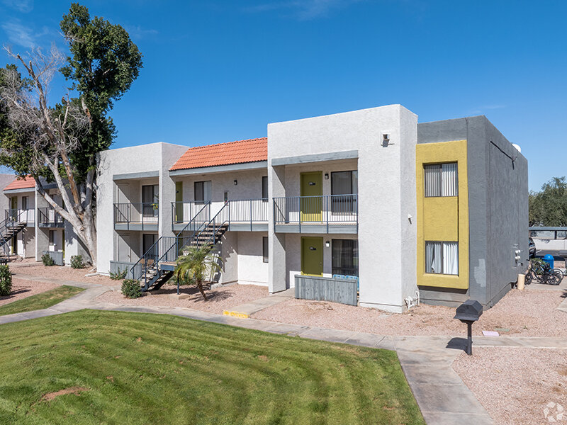 Exterior Apartment Building with Stairwell and Lawn | Emerson Square