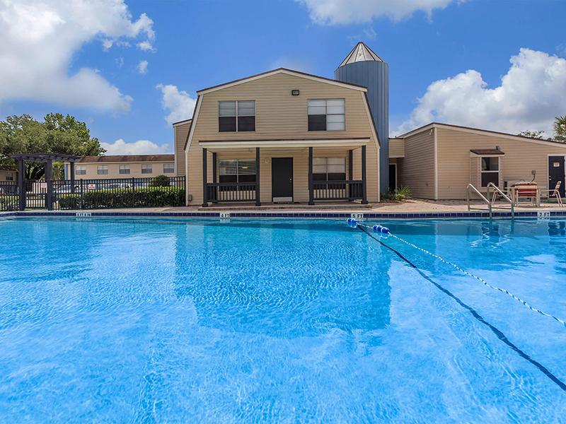 Swimming Pool | Patriot Plaza Apartments in Jacksonville, FL