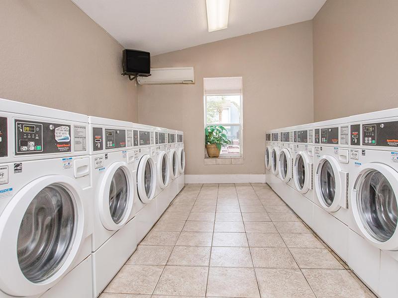 Laundry Facilities | Patriot Plaza Apartments in Jacksonville, FL