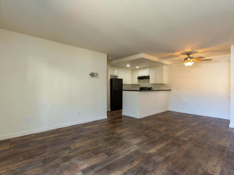 Living Room | Elan Paseo Vista Apartments