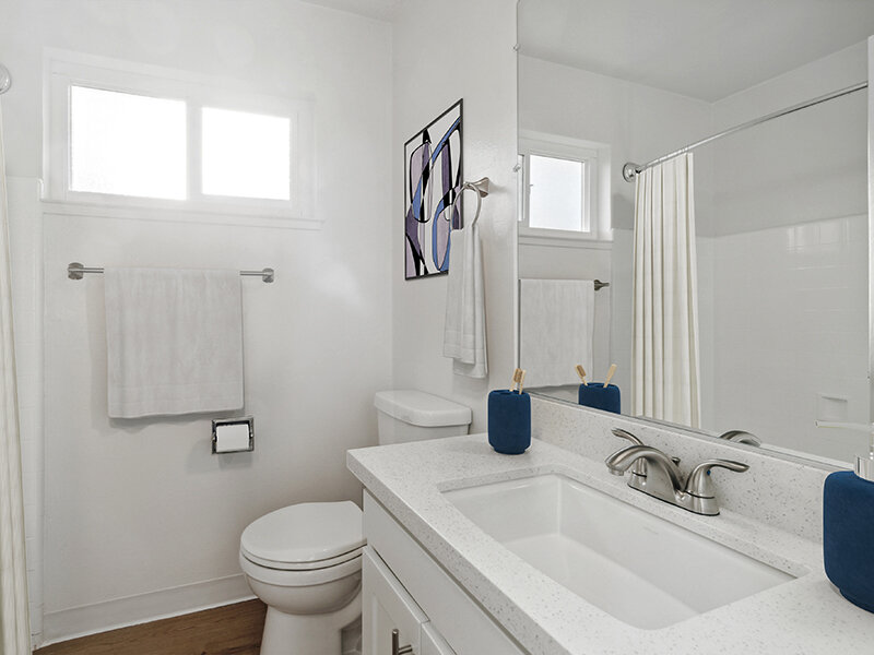 Interior Bathroom| Park Terrace