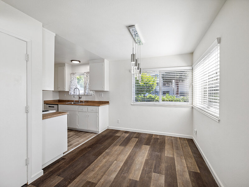 Spacious Kitchen | Park Terrace