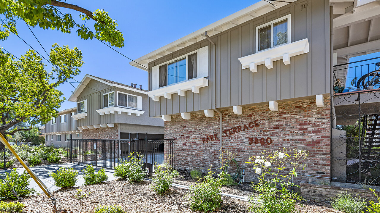 Park Terrace Apartments Neighborhood