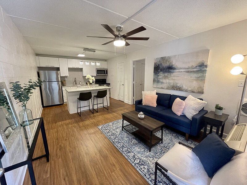 Front Room | The Edge @ 401