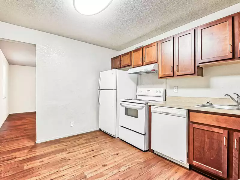 Kitchen | Berkeley Pointe Apartments