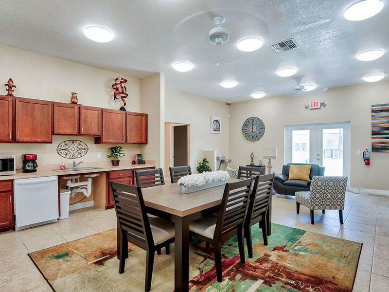 Clubhouse | Hickory Knoll Apartments