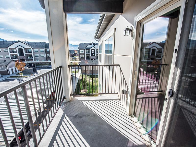 Balcony | The Cove at Overlake