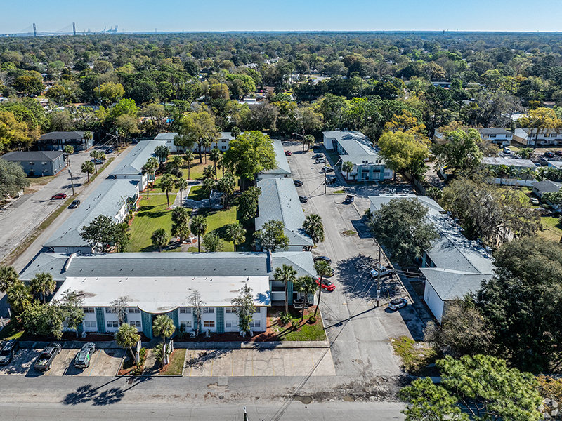 Apartment Overview | Caroline Village Apartments