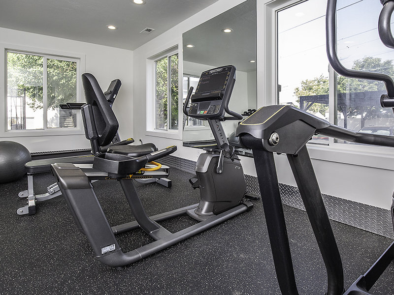 Exercise Room | Creekside Village Apartment Homes