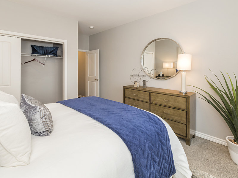 Spare Bedroom | Peaks at Woodmen Apartments