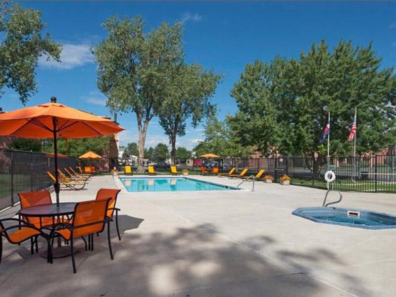 Cypress Point Apartments In Denver, CO