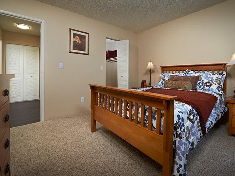 Cypress Point Apartments, Denver